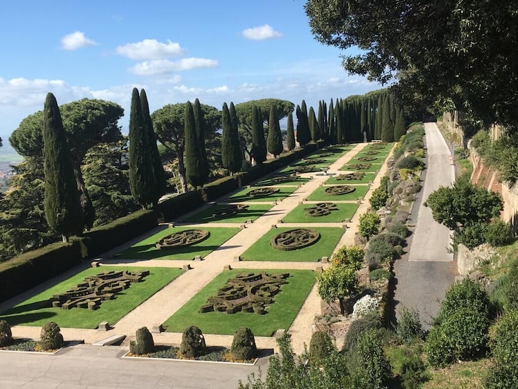 A walk in the Pontifical Villas of Castel Gandolfo