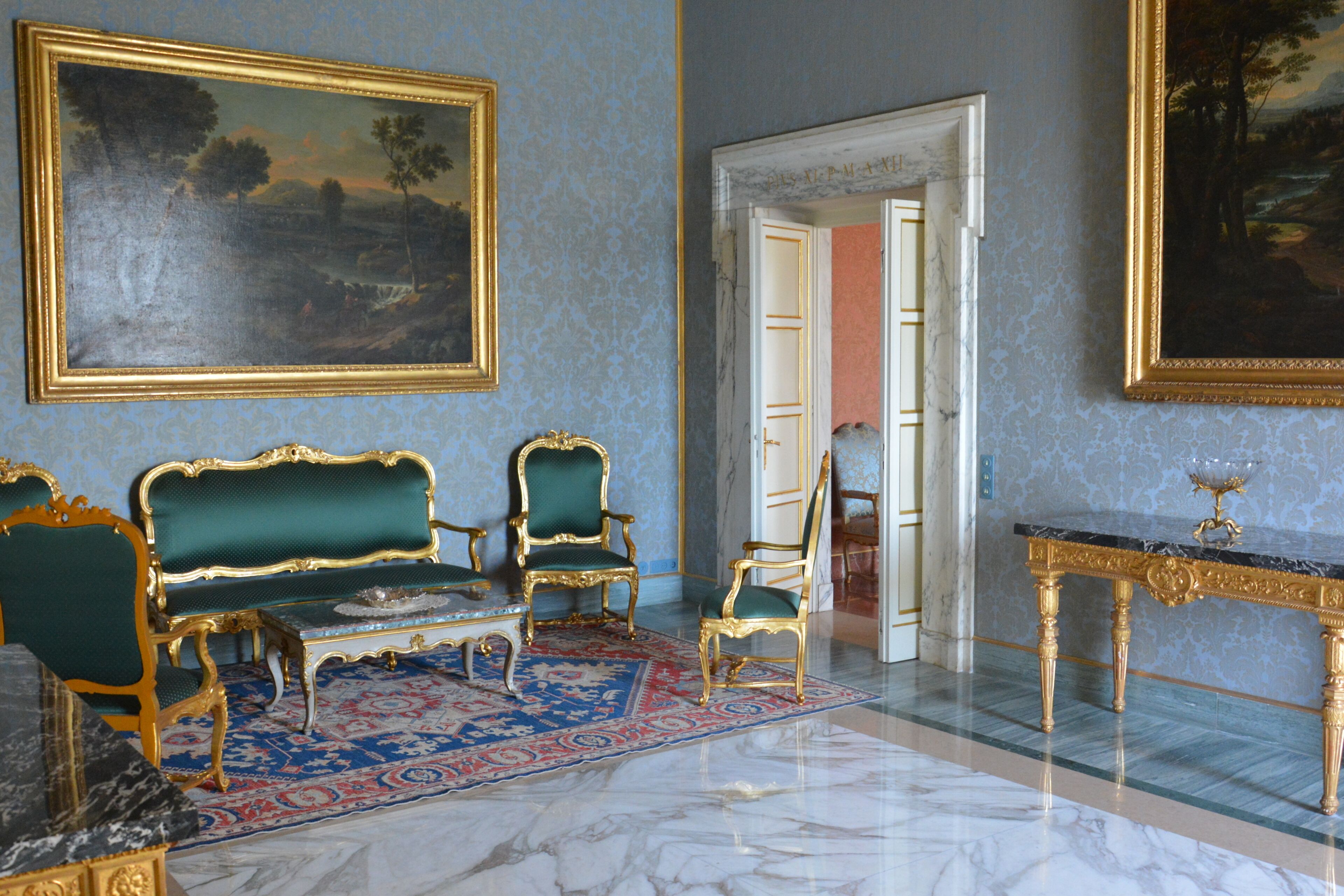 Castel Gandolfo: Papal Apartments and Secret Garden Ticket