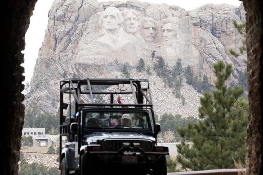 Private - Jeep "Buff" Bison Safari