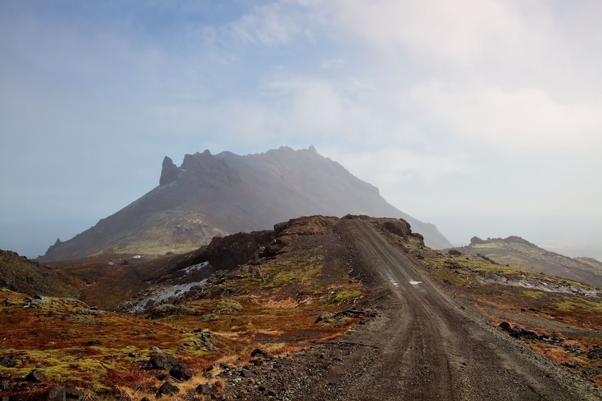 Snæfellsnes Peninsula Volcanoes, Beaches & Fishing Villages Tour