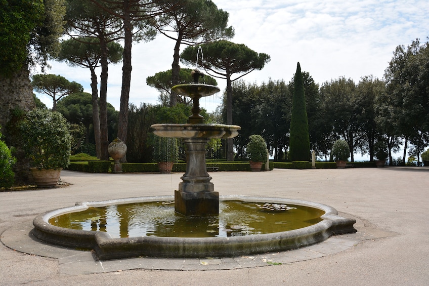 Pontifical Villa Gardens at Castel Gandolfo minibus