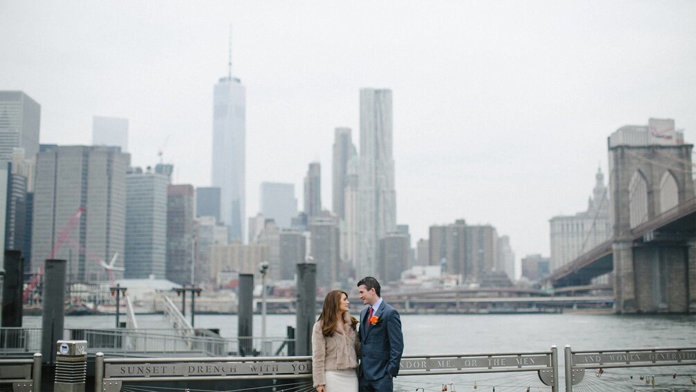 Couple on a photo shoot in New York 