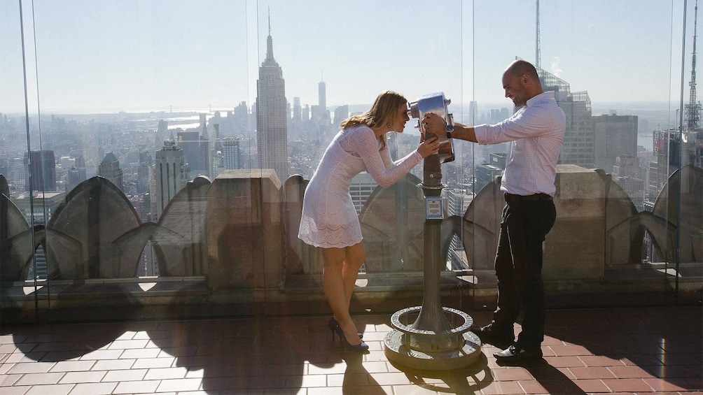 Couple on a photo shoot at the top of the rock in New York 