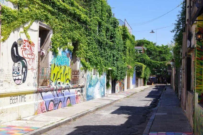 Half Day Walking Tour Discovering Palermo Soho & Graffiti in Buenos Aires