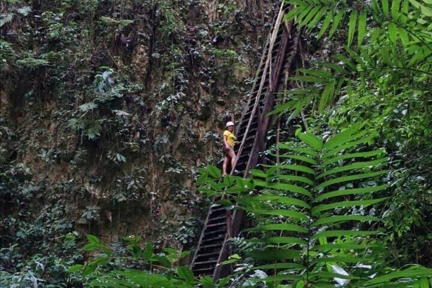 Do Rappel In The Caves Of Bombil Pek + Lunch - Tour From Coban