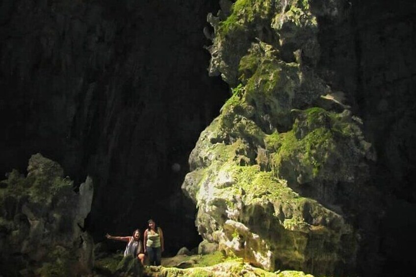 Bombil Pek Caves Private Full-Day Tour from Coban