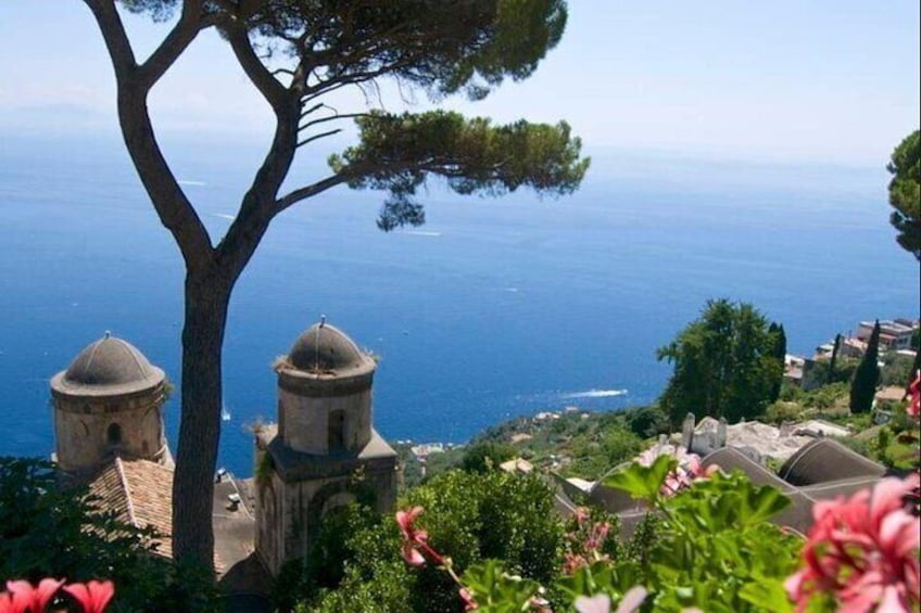 Full-day Sorrento, Amalfi Coast, and Pompeii Day Tour from Naples