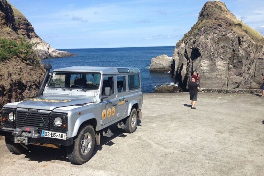 Extraordinary Half-Day Tour 4x4 - Unexplored landscapes & Lagoa do Fogo- Join Us