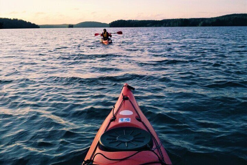 Guided Sunset Coastal Kayaking and Island Hopping in Galway