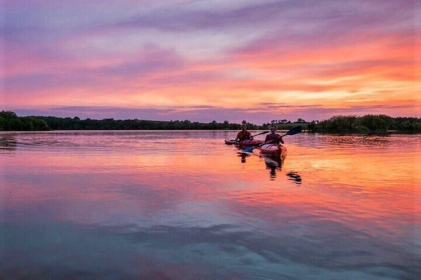 Guided Sunset Coastal Kayaking and Island Hopping in Galway