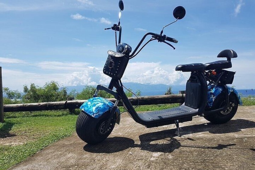 Private Electric Scooter Tour of Moorea Island