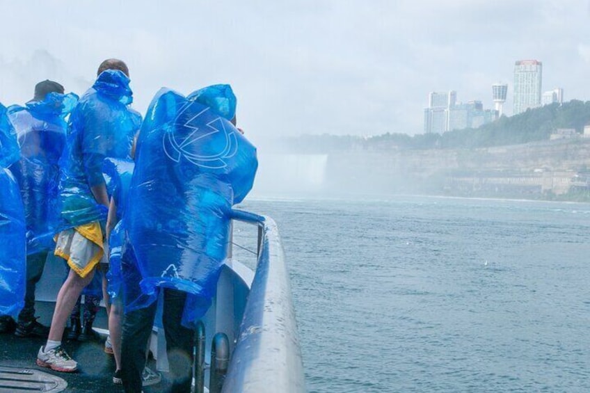 Maid of the Mist Boat Ride with Adventure Tour