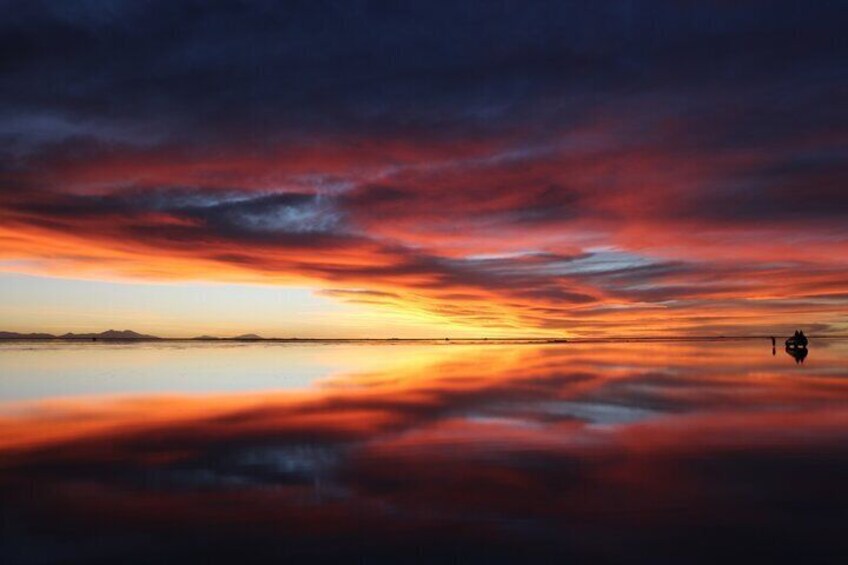 5-Hour Private Uyuni Salt Flats Tour Stargazing and Sunset