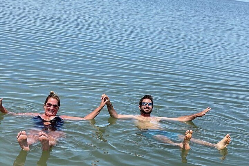 2 Hour Salt Lake Boat Tour with Swimming on the Lake