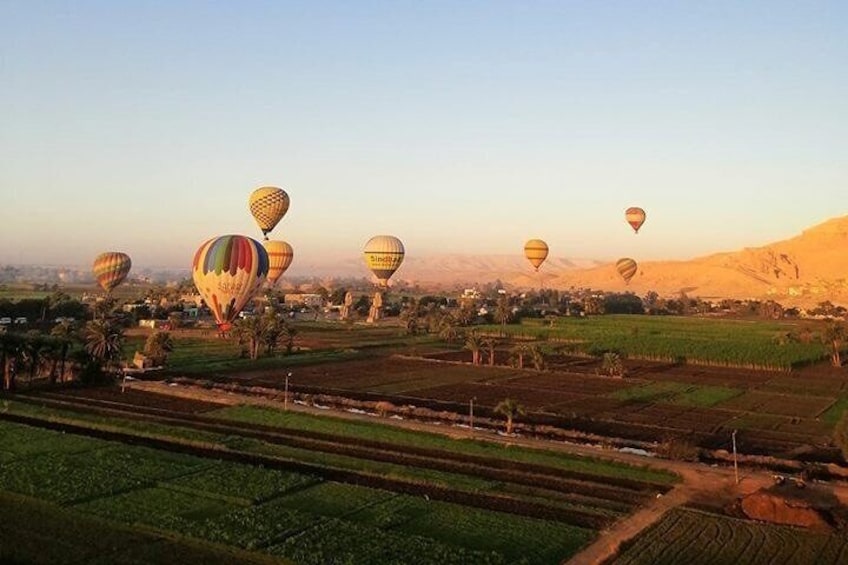 Sunrise Hot Air Balloon Rides In Luxor Egypt