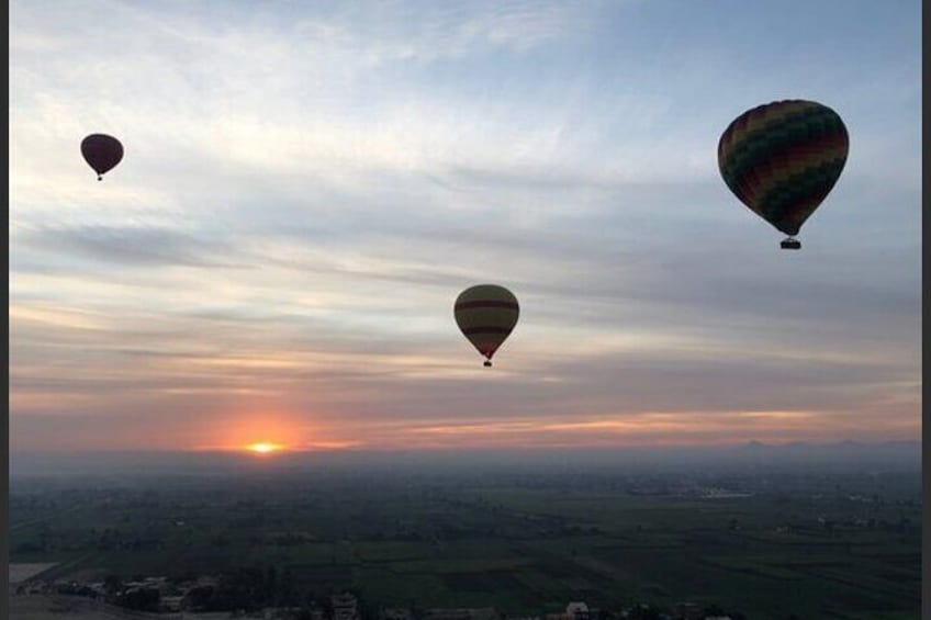 Sunrise Hot Air Balloon Rides In Luxor Egypt