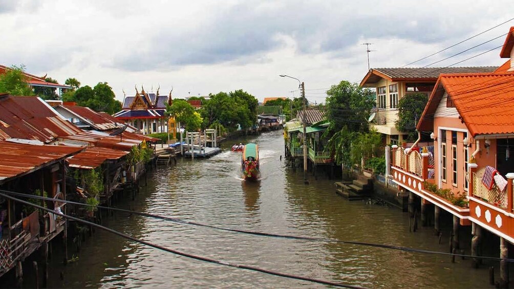 Thonburi Klongs in Thailand