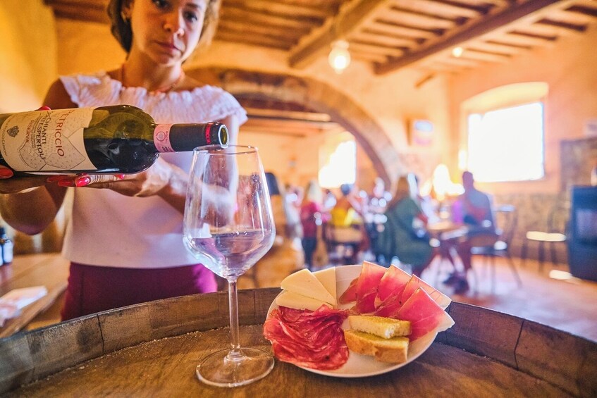 VIP Tour: Wine Tasting & Dinner in the Vineyards of Chianti