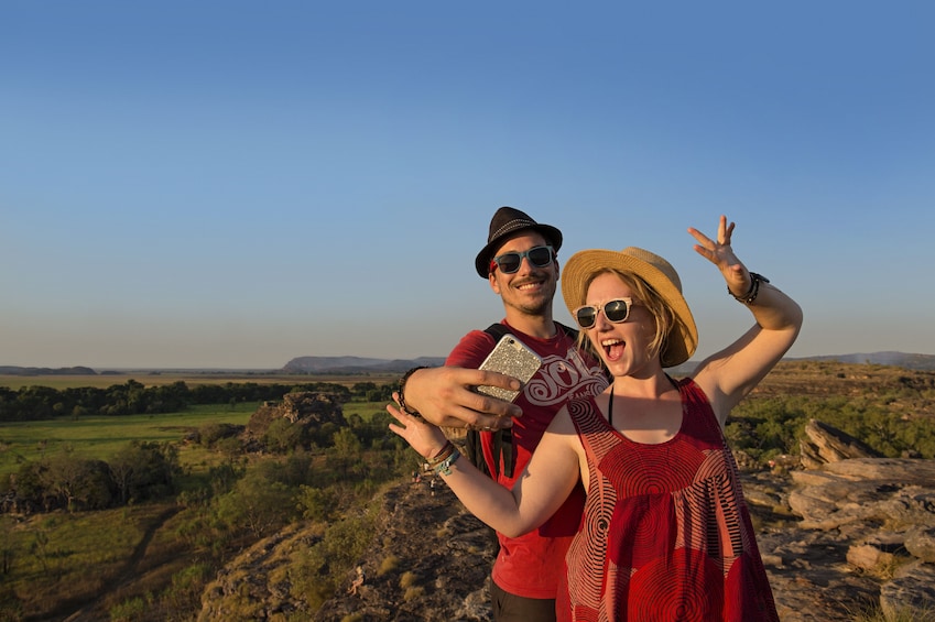 Kakadu Wildlife Rock Art Tour with optional Crocodile Cruise