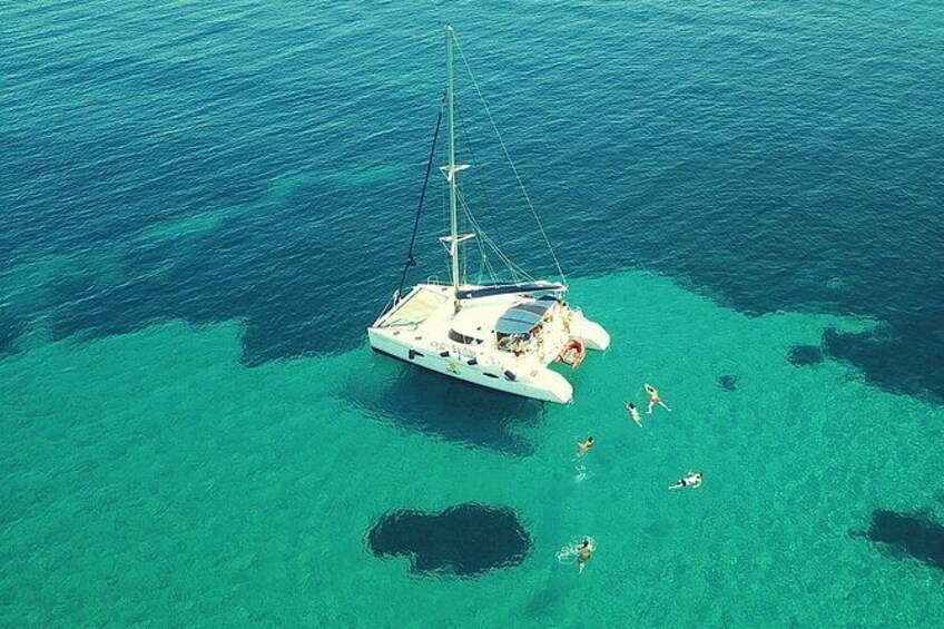 Best of Halkidiki Private Full-Day Cruise with Catamaran