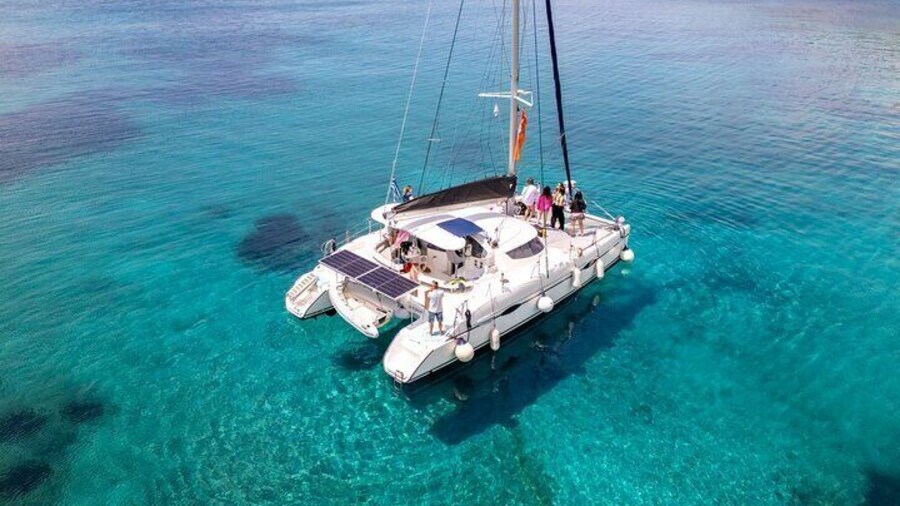 Sithonia: Catamaran Day Cruise – Explore Hidden Gems!