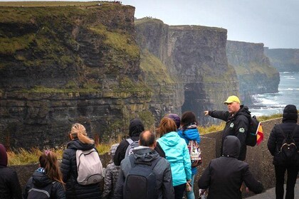Cliffs Of Moher Tour In Spanish