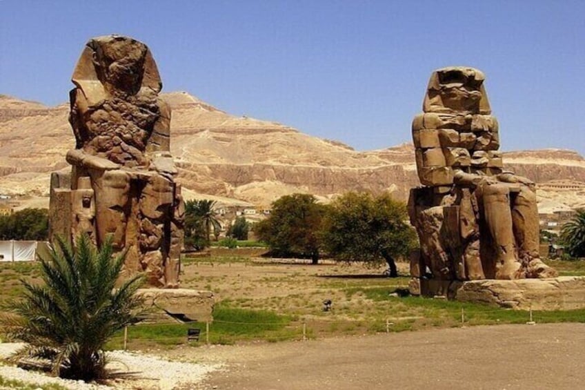Day trip to Luxor: Balloon & West and East &Felucca ride& Meals From Hurghada