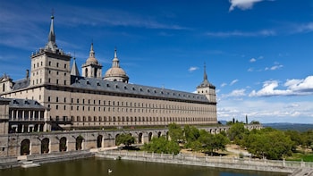 Full-Day Excursion to El Escorial, Valley of the Fallen & Toledo