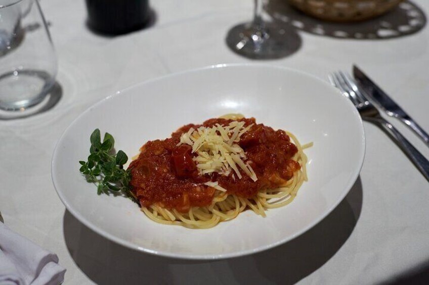 Spaghetti with bolognese