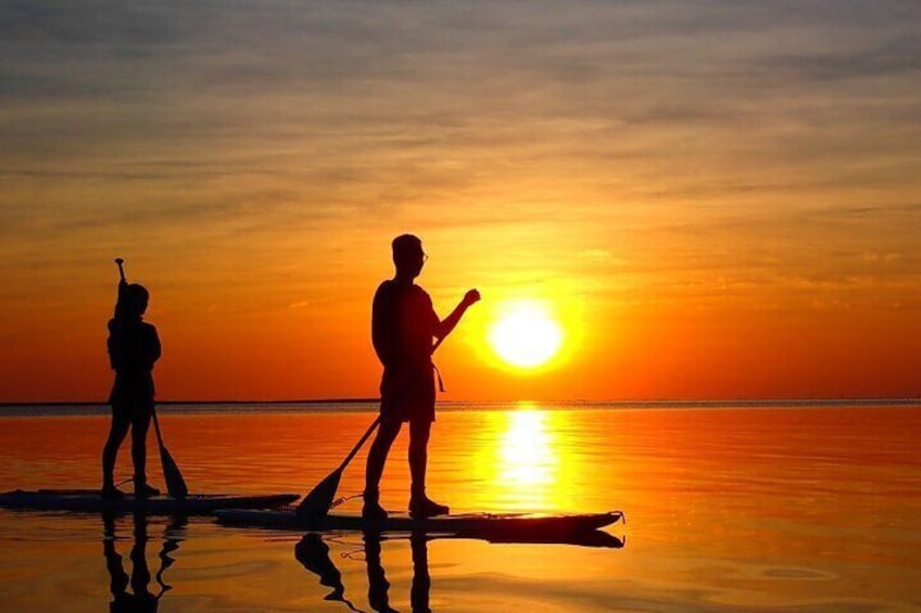 [Okinawa Miyako] [Early morning] Refreshing and exciting! Sunrise SUP/Canoe