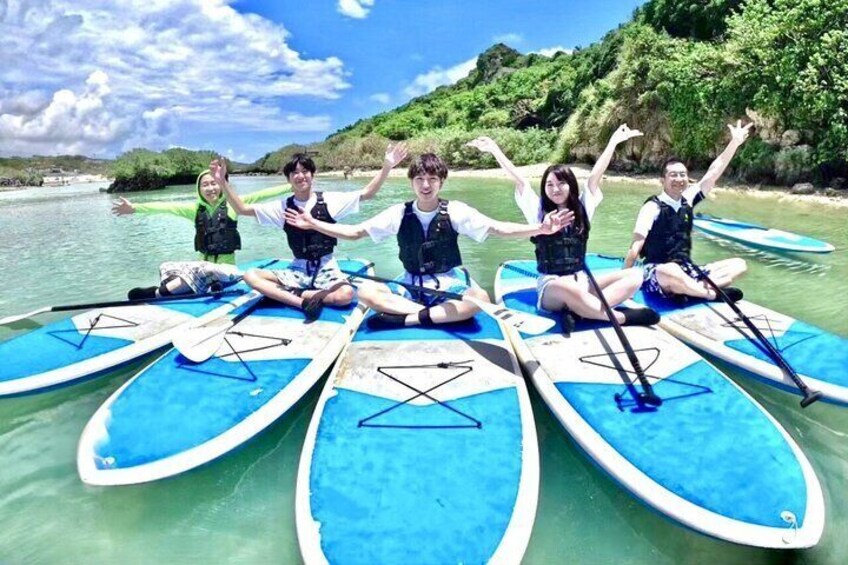 [Okinawa Miyako] SUP/canoe tour with a spectacular beach!!