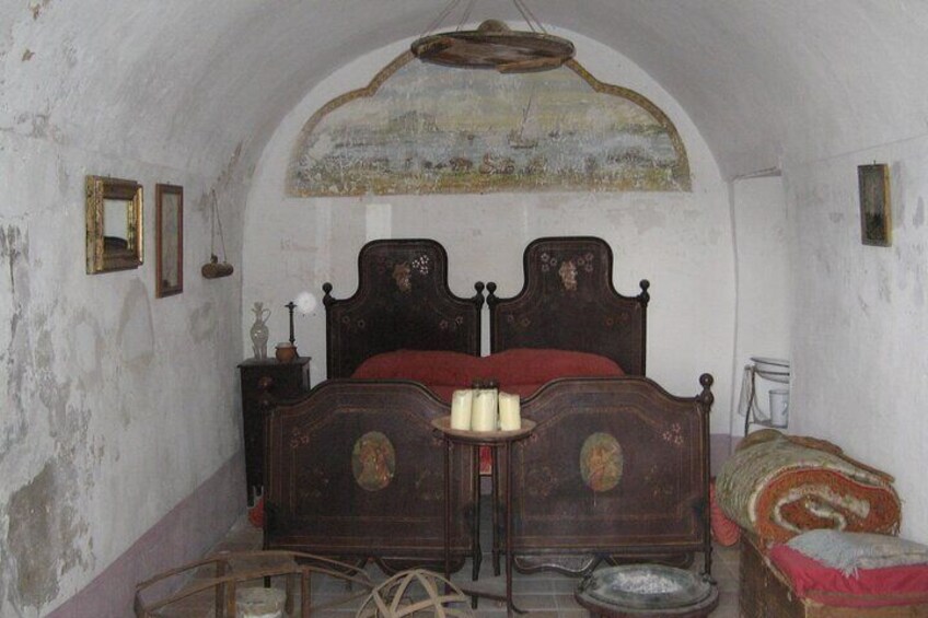 Merchant room interior