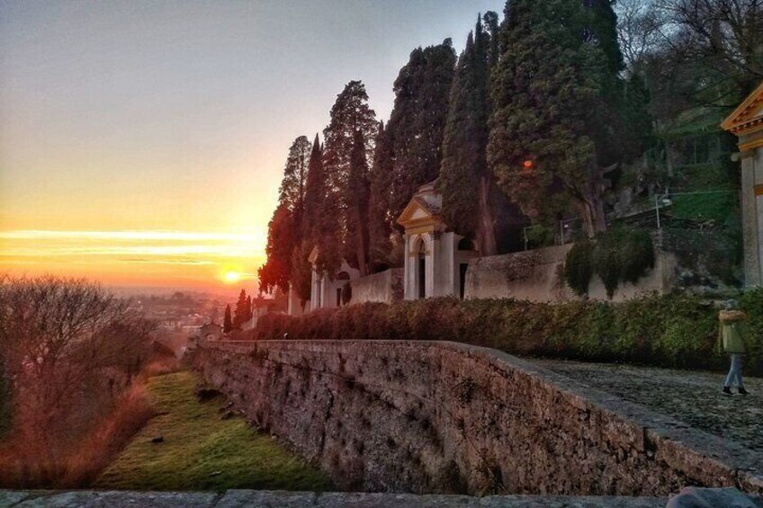 Small Group Tour to the Walled City of Monselice