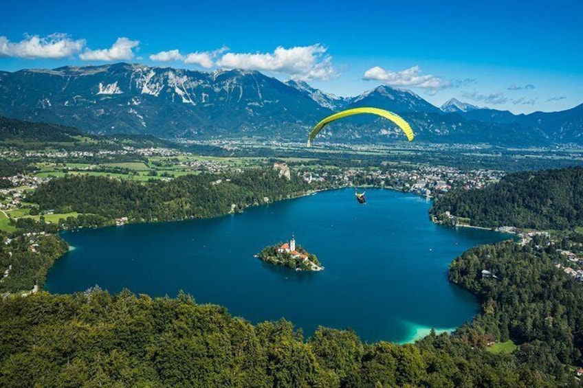 The unforgettable experience- Paragliding Lake Bled