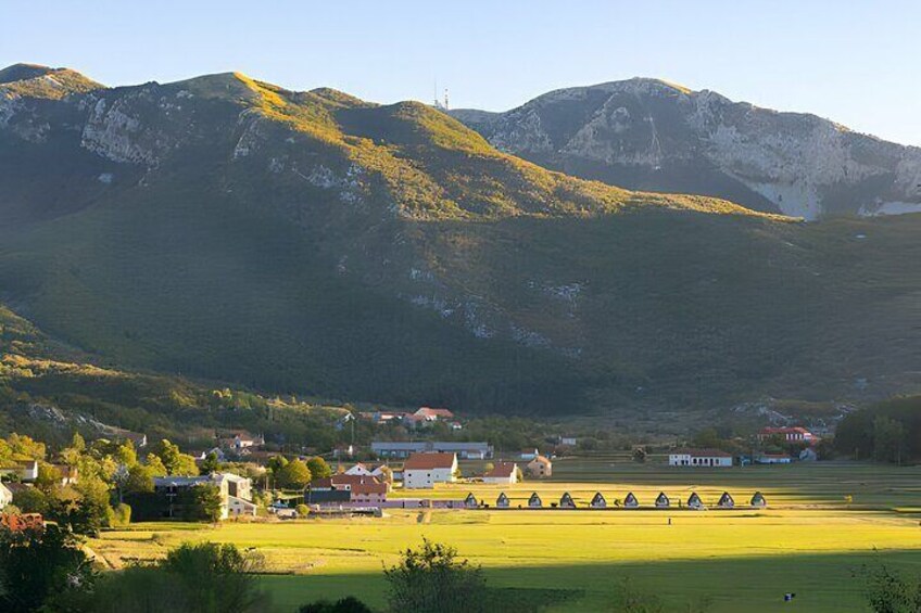 Kotor-Njegusi-Lovcen including tasting traditional Montenegrian food and drinks