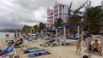Excursion to the Bamboo Blu Beach Club