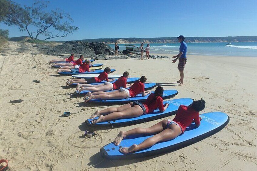 3 Hour Surf Lesson in Australia's Longest Wave and Rainbow Beach 4X4
