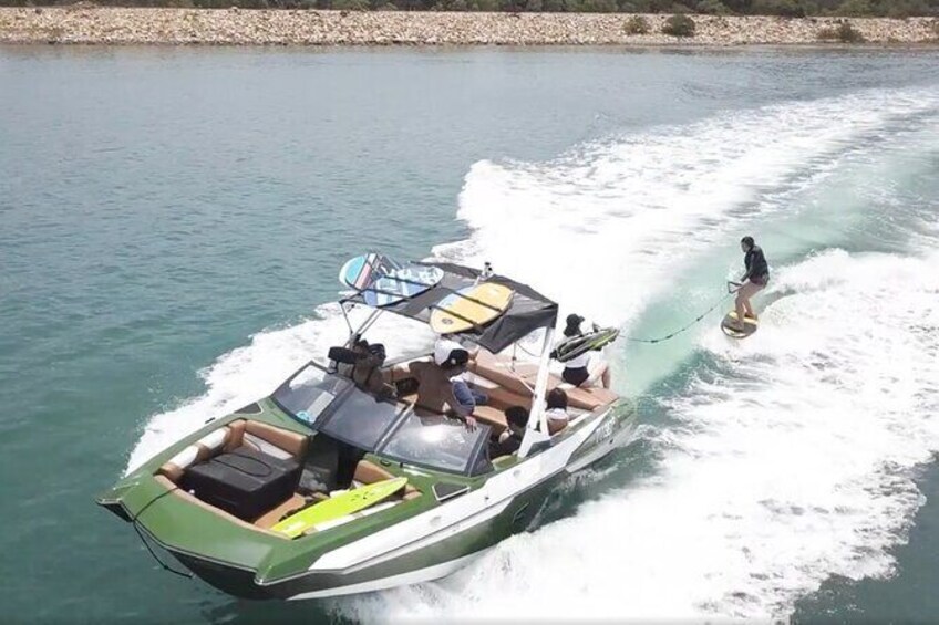 2-Hour Private 5 Star Wakesurfing Experience
