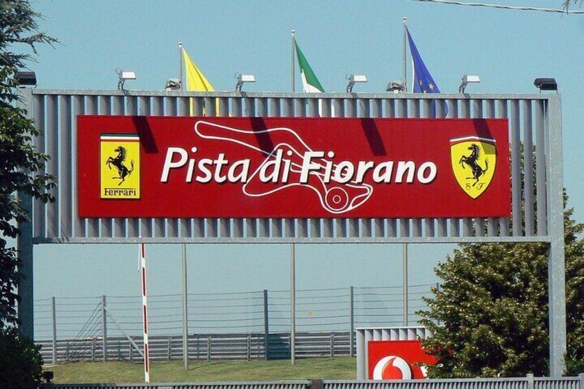 Full-Day Private Tour to the Ferrari World with Lunch