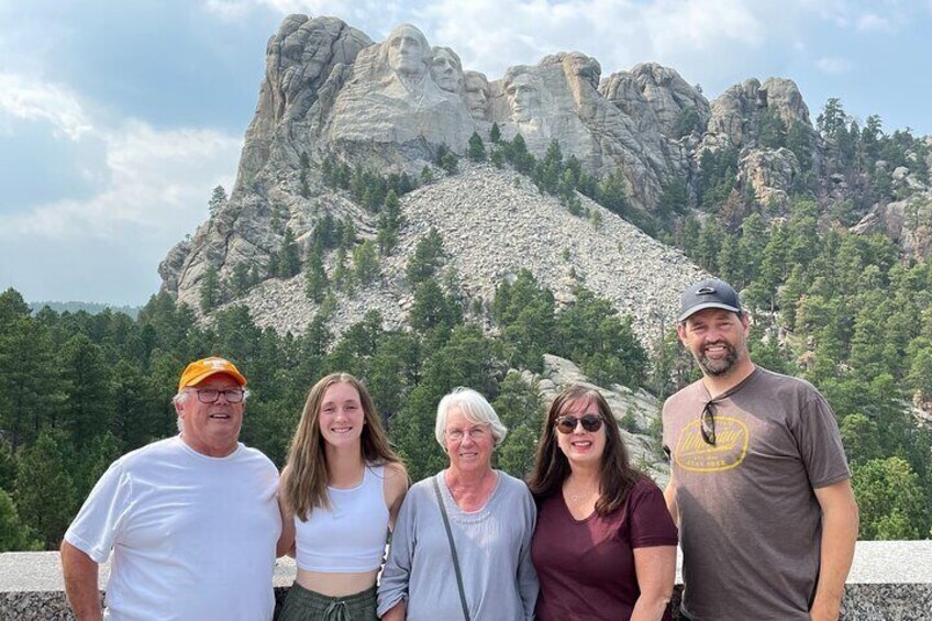 Private Tour - Black Hills, Mount Rushmore, Custer SP and Crazy Horse Memorial