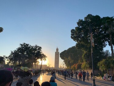 Naik Kereta Kuda & Kebab Berber