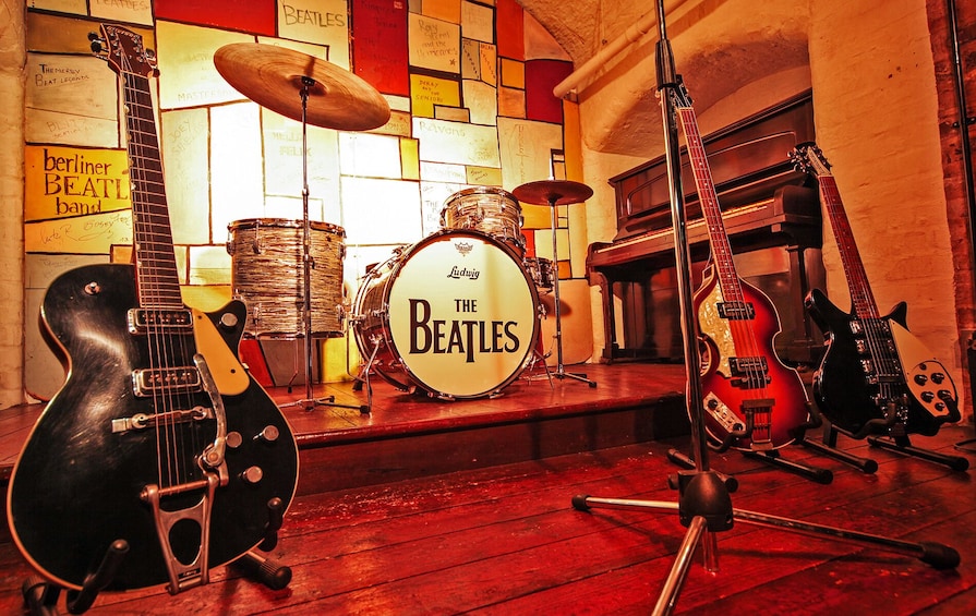 Liverpool & The Beatles Full-Day Rail Tour