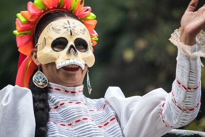 Tour de Día de Muertos