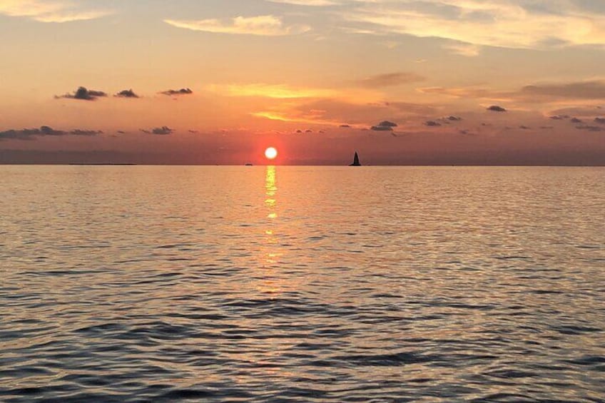 Sunset Tiki Boat Tour in Key West
