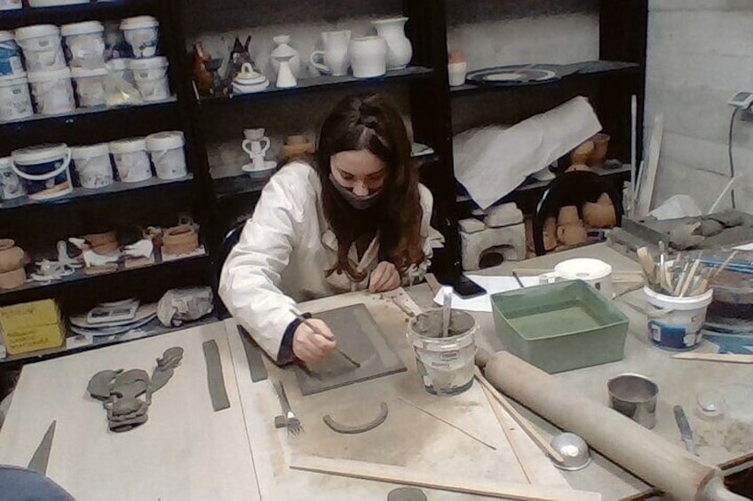 Ceramic Lesson for Small Groups in Vietri sul Mare