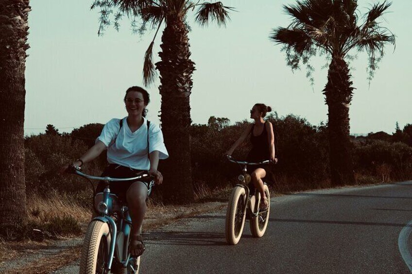 Retro E-Bike Photo stop tour