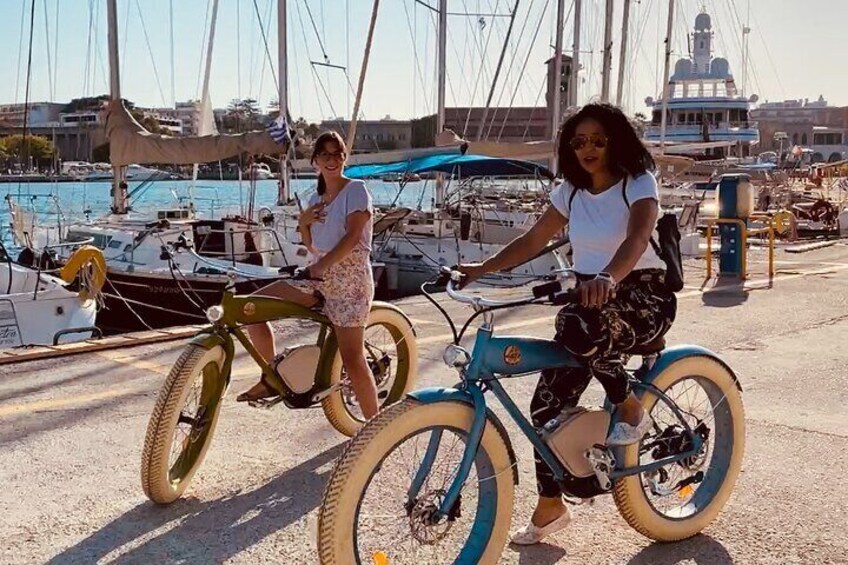 Retro E-Bike Photo stop tour