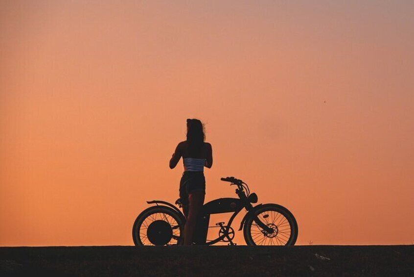 Retro E-Bike Photo stop tour