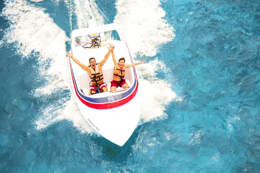 Combo saver: Maroma Parasailing & Speed Boats