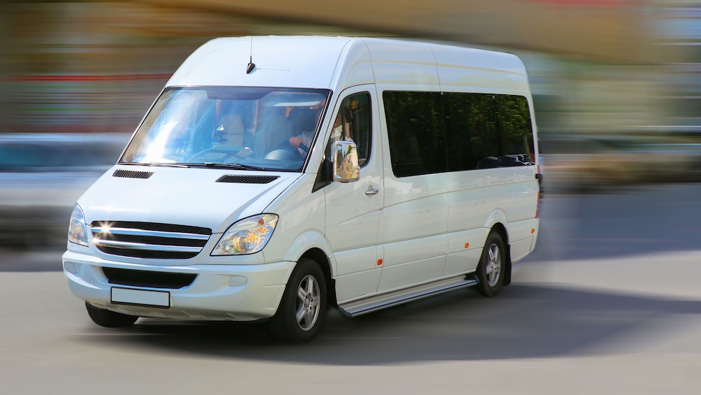 private minibus transportation